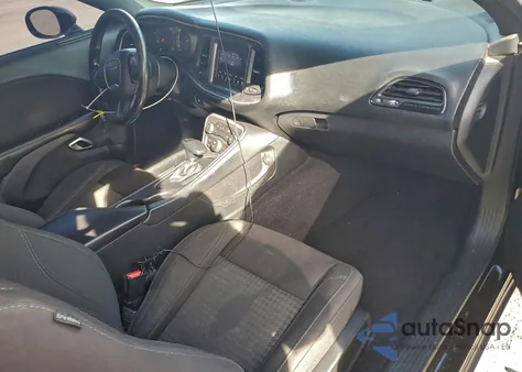 2019 Dodge Challenger Sxt from USA, damaged, VIN 2C3CDZAG6KH680152